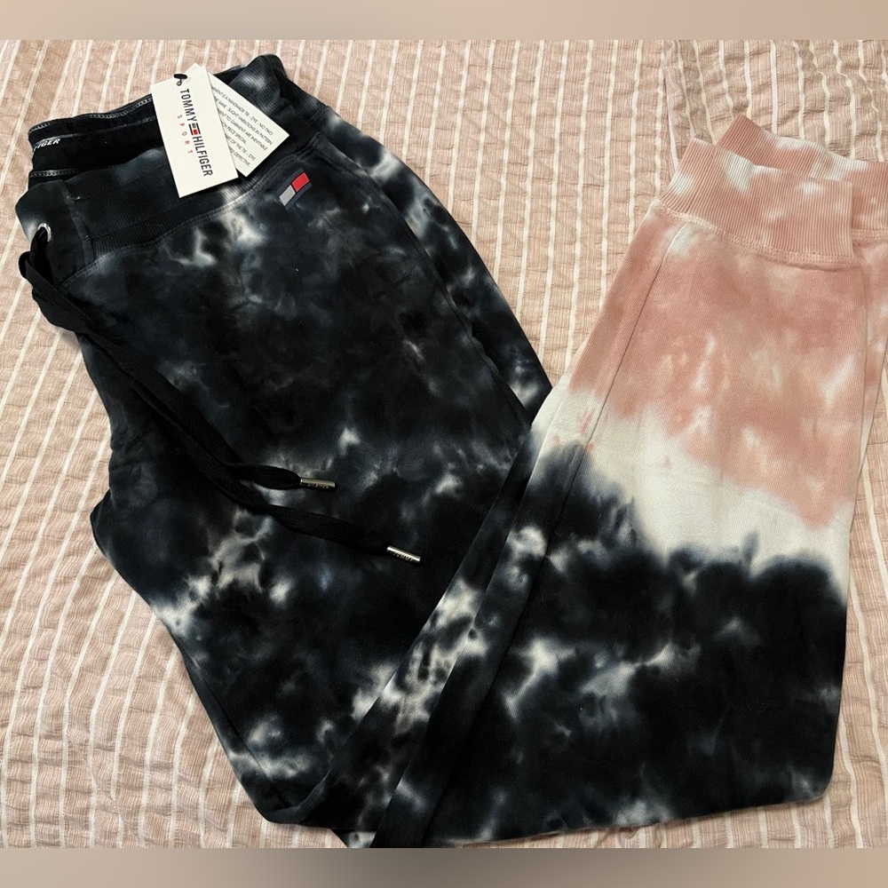 NWT Tommy Hilfiger sport tie dye joggers, Sz. Small